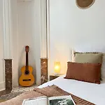 Le Refuge, Pet Friendly, Free Parking Apartment