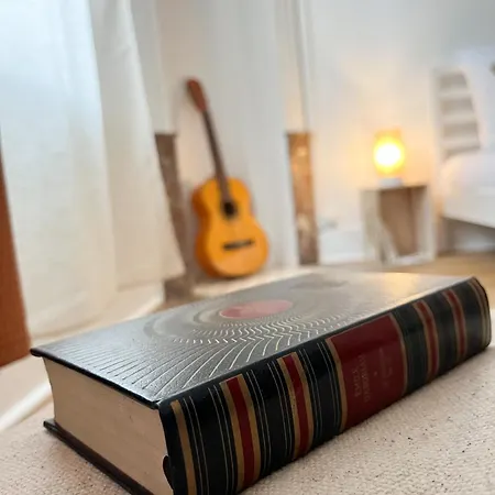 Le Refuge, Pet Friendly, Free Parking Apartman *